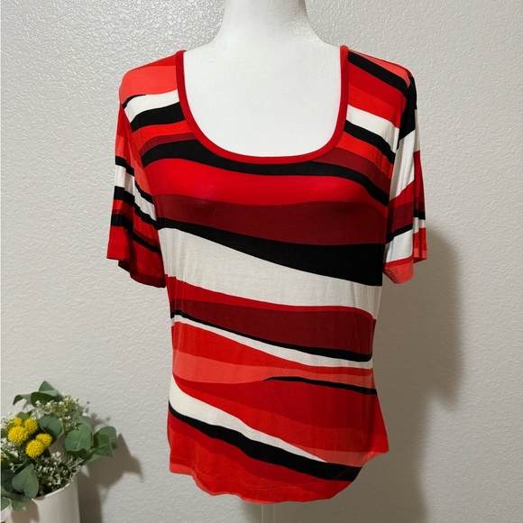 St. John Tops - St. John Scoop Neck Shirt